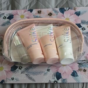 Silk'e Travel Hair Care Set